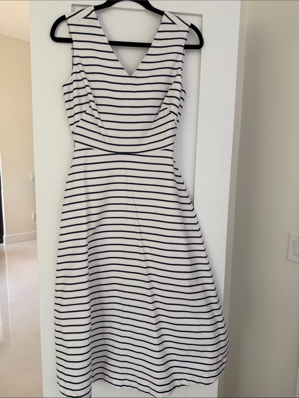 Kate Spade White and Navy Striped V-Neck Midi Dress